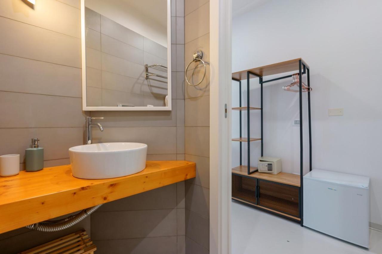 Lumiere Rooms - Eja Sardinia Cagliari Bagian luar foto
